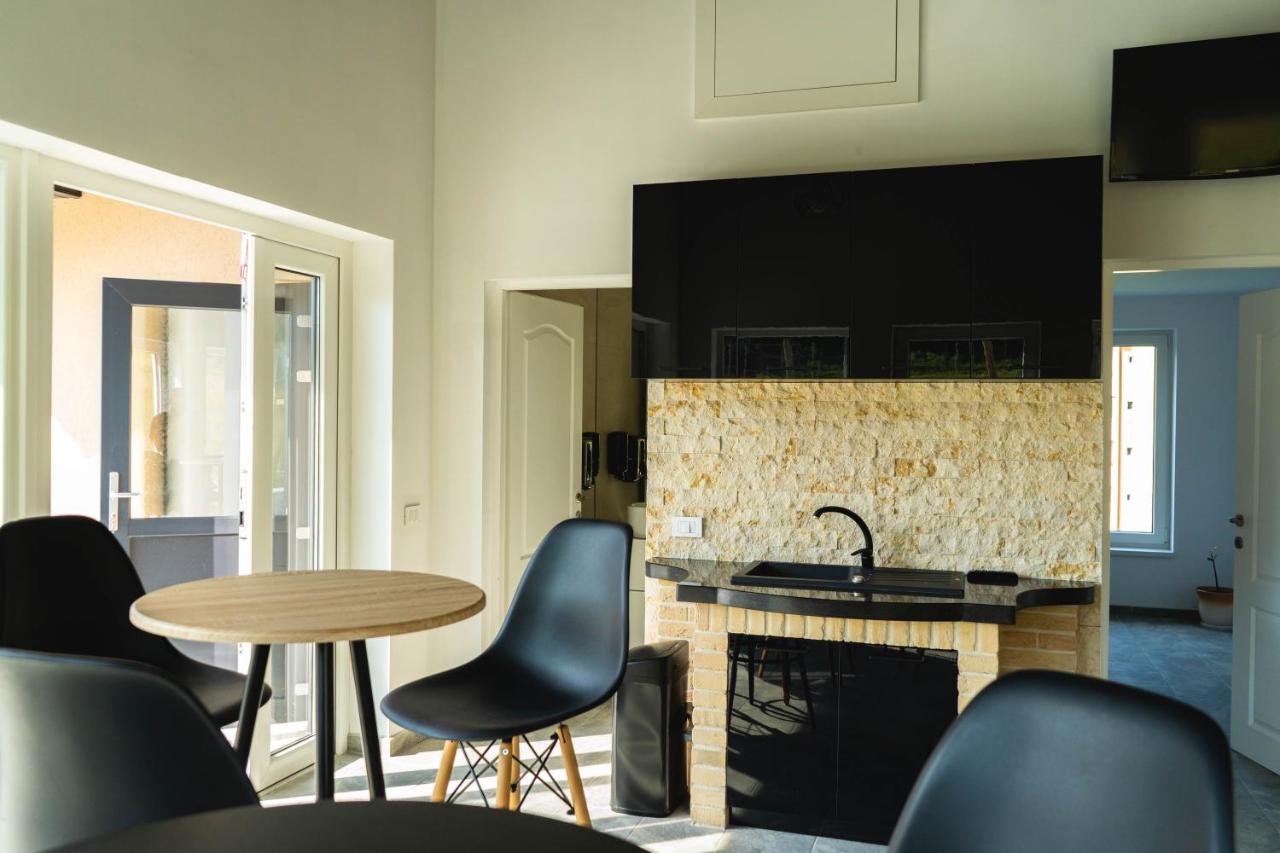 Velvet Home Vatra Dornei Ngoại thất bức ảnh
